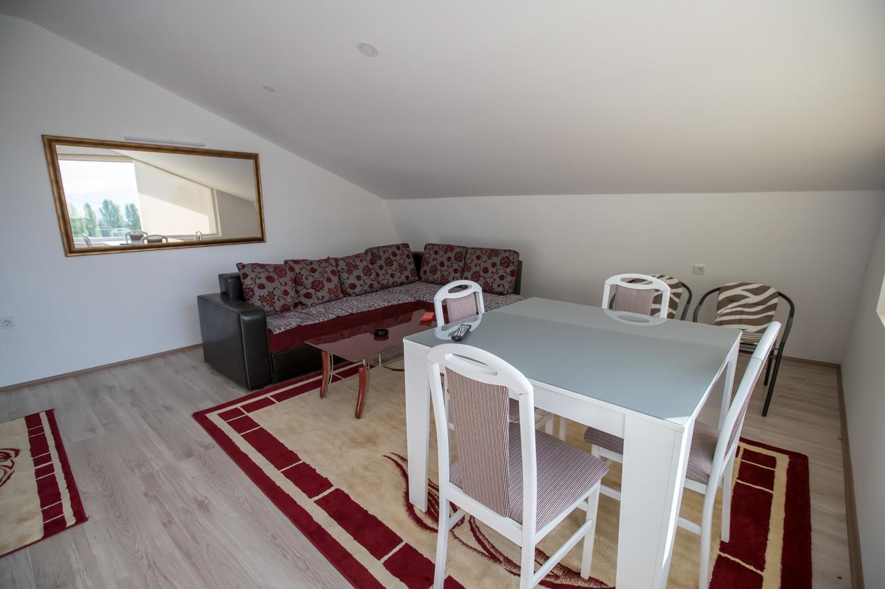 View Topia Apartments Ohrid Exterior photo